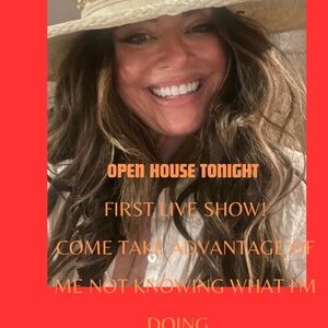 Stylish Wide-Brim Straw Hat